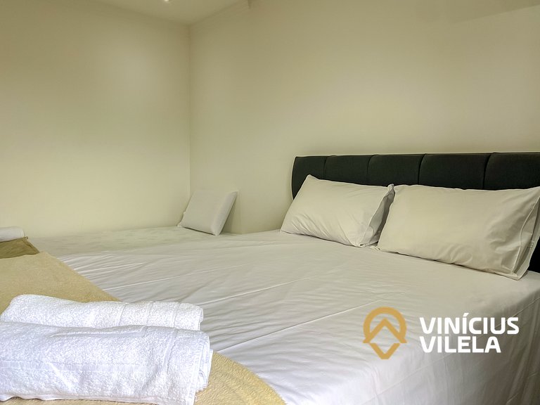 Casa Individual com 2 suítes, cozinha completa, Internet pri