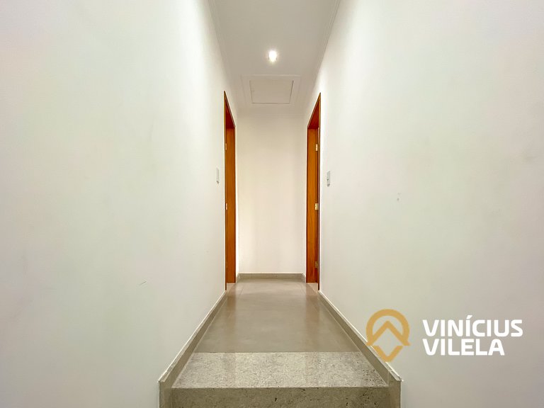 Casa Individual com 2 suítes, cozinha completa, Internet pri