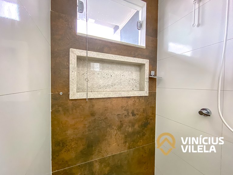 Casa Individual com 2 suítes, cozinha completa, Internet pri