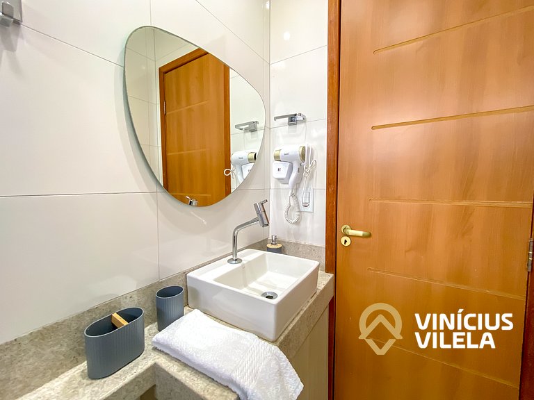 Casa Individual com 2 suítes, cozinha completa, Internet pri