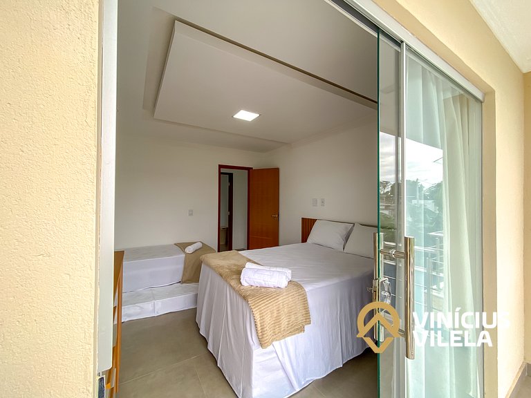 Casa Individual com 2 suítes, cozinha completa, Internet pri