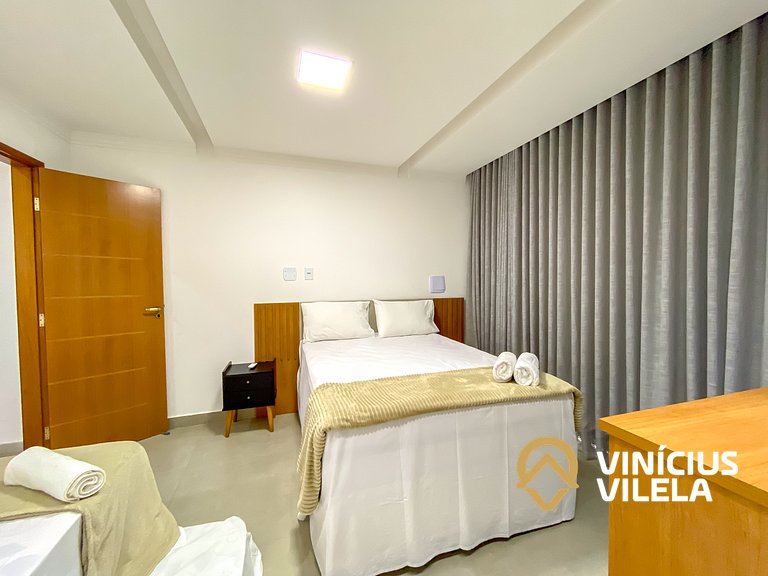 Casa Individual com 2 suítes, cozinha completa, Internet pri