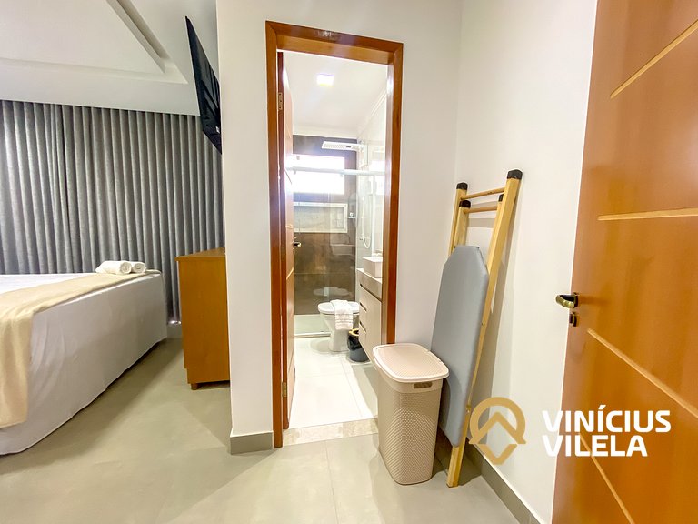 Casa Individual com 2 suítes, cozinha completa, Internet pri