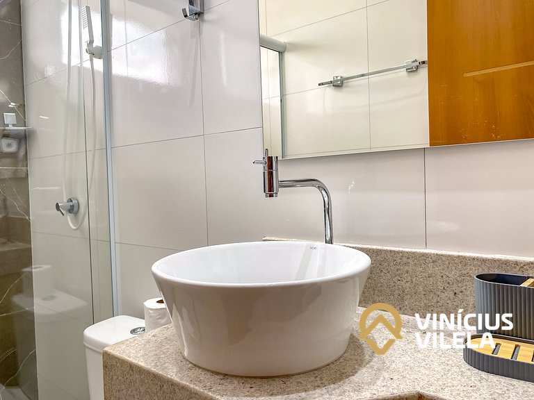 Casa Individual com 2 suítes, cozinha completa, Internet pri