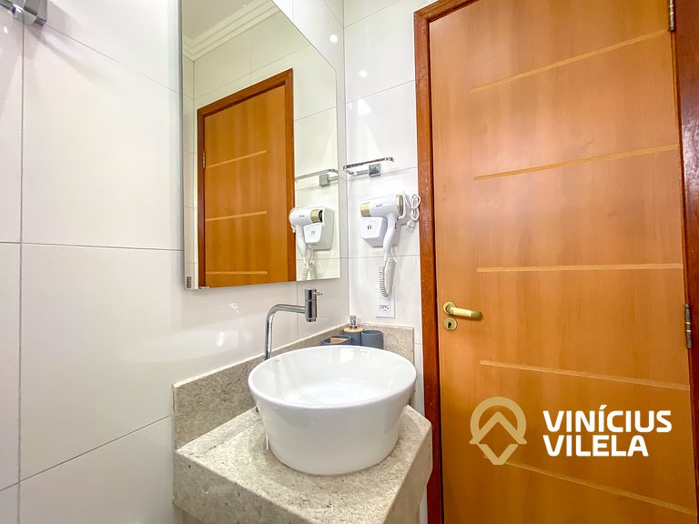 Casa Individual com 2 suítes, cozinha completa, Internet pri