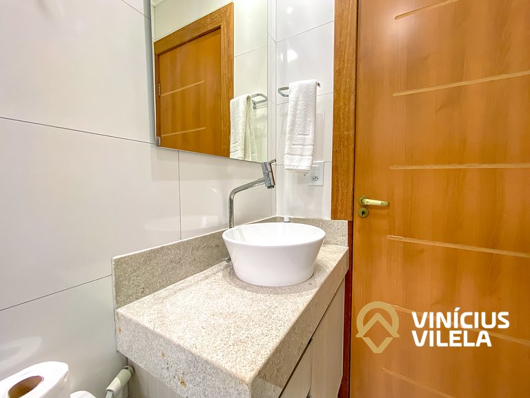 Casa Individual com 2 suítes, cozinha completa, Internet pri