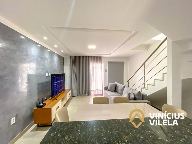 Casa Individual com 2 suítes, cozinha completa, Internet pri