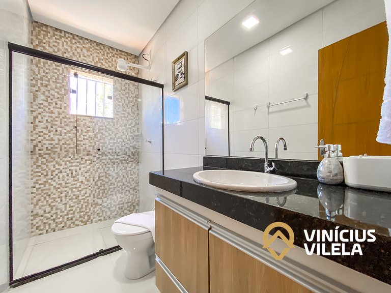 Apto 3 quartos sendo 1 suíte, mobilia de excelente padrão ac