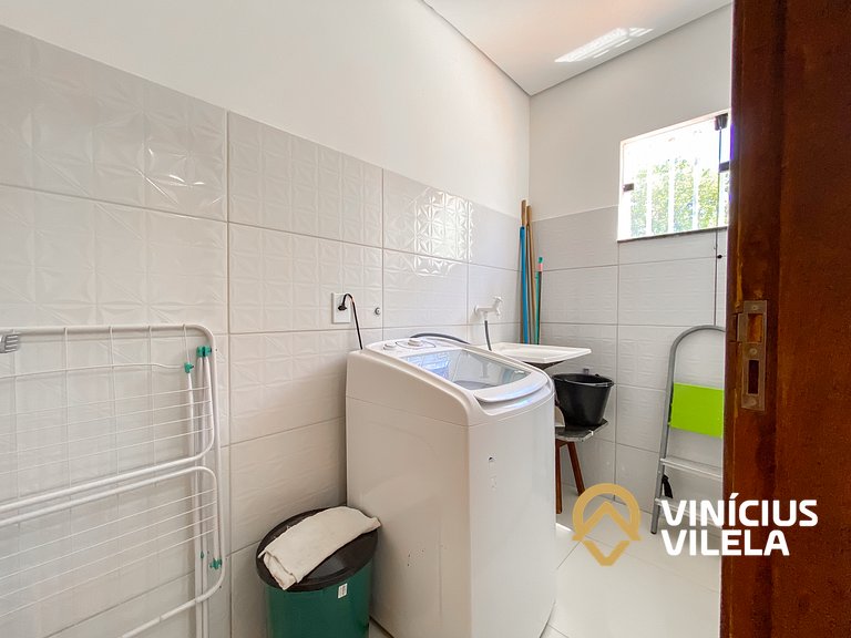 Apto 3 quartos sendo 1 suíte, mobilia de excelente padrão ac