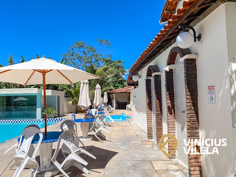 Casa com 2 suítes (todas com ar), churrasqueira e internet p