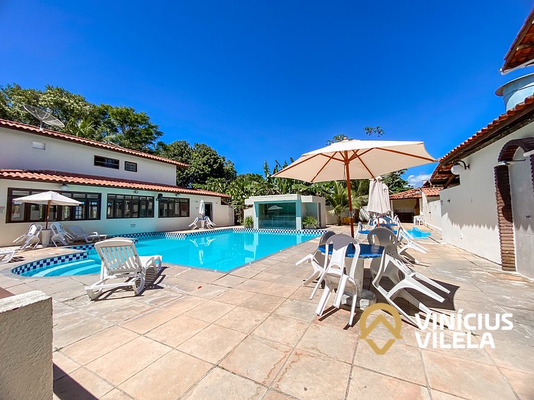 Casa toda reformada com 3 suítes (todas com ar), internet pr