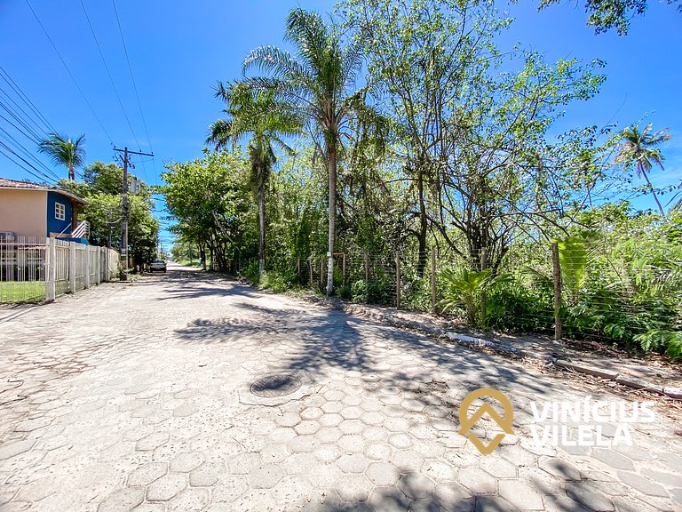 Casa toda reformada com 3 suítes (todas com ar), internet pr