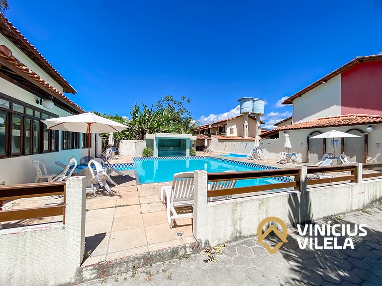 Casa com 2 suítes (todas com ar), churrasqueira e internet p