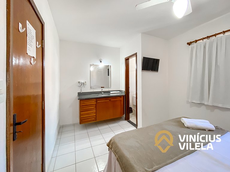 Casa com 2 suítes (todas com ar), churrasqueira e internet p