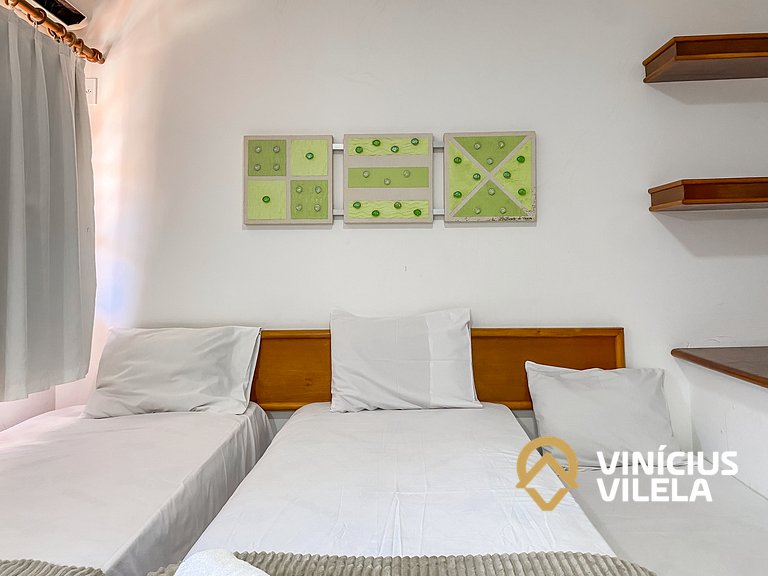 Casa com 2 suítes (todas com ar), churrasqueira e internet p