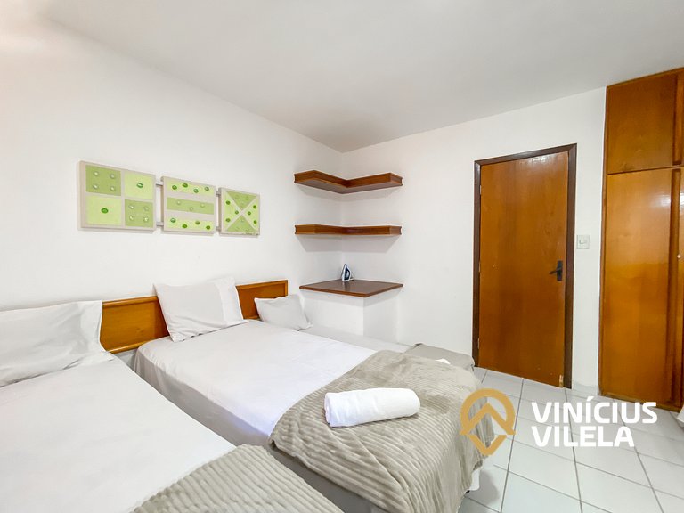 Casa com 2 suítes (todas com ar), churrasqueira e internet p