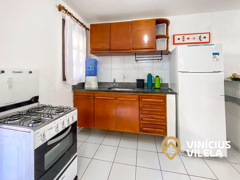 Casa com 2 suítes (todas com ar), churrasqueira e internet p