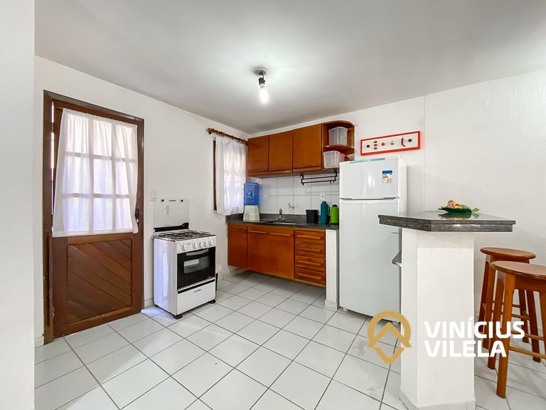 Casa com 2 suítes (todas com ar), churrasqueira e internet p