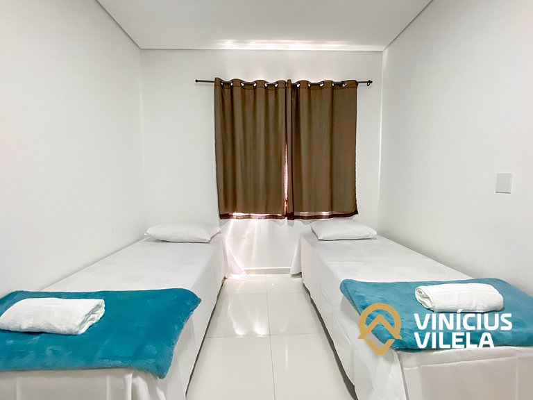 Apto 3 quartos sendo 1 suíte, mobilia de excelente padrão ac