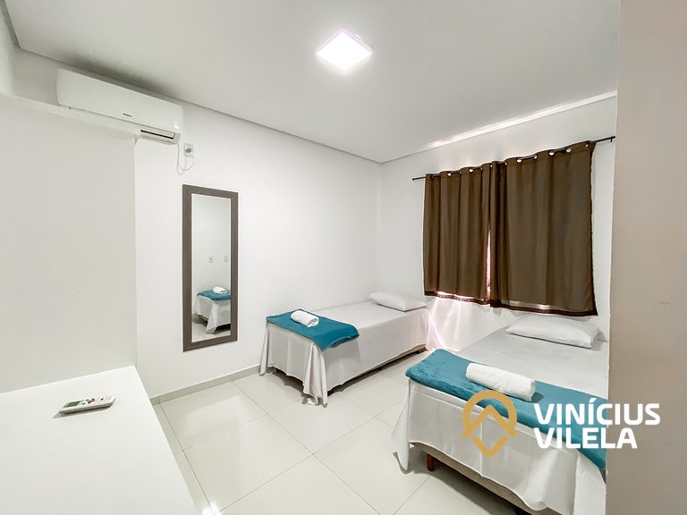 Apto 3 quartos sendo 1 suíte, mobilia de excelente padrão ac