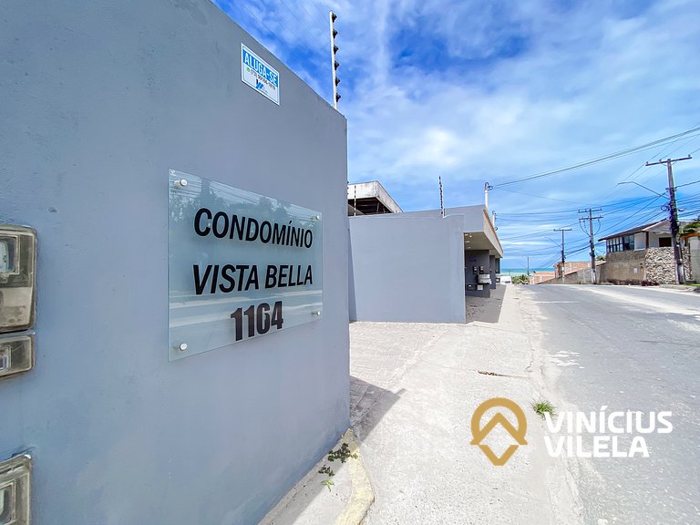 Apto no pavimento superior com 2 quartos (ambos com ar)com v