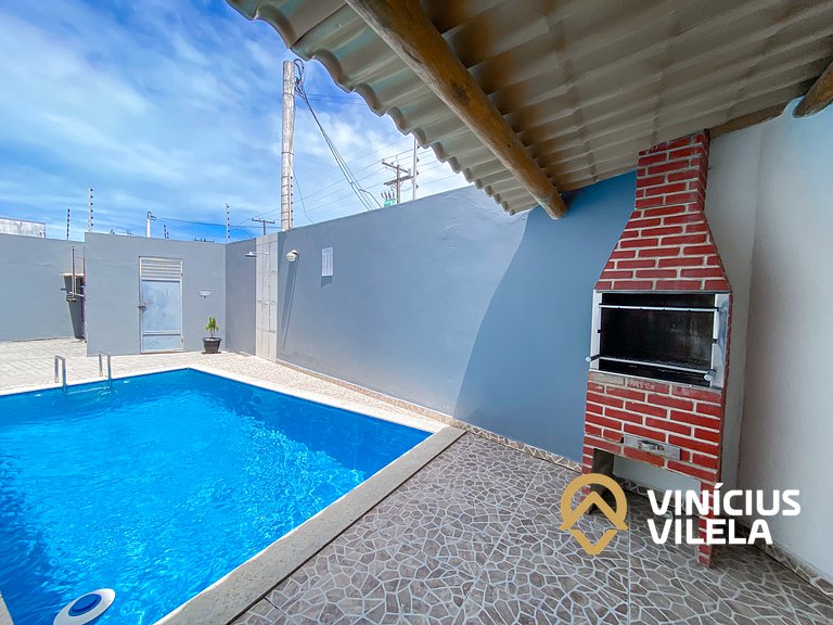 Apto no pavimento superior com 2 quartos (ambos com ar)com v