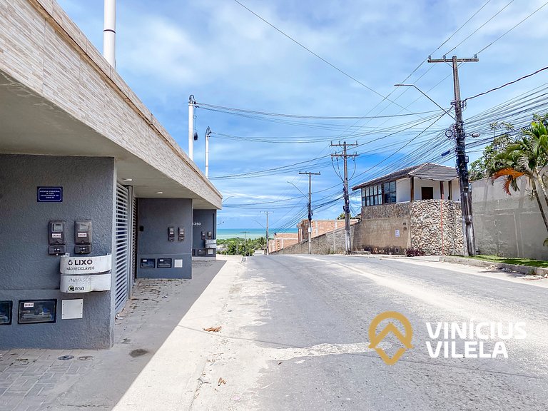 Apto no pavimento superior com 2 quartos (ambos com ar)com v