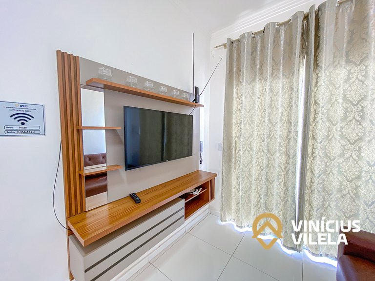 Apto no pavimento superior com 2 quartos (ambos com ar)com v