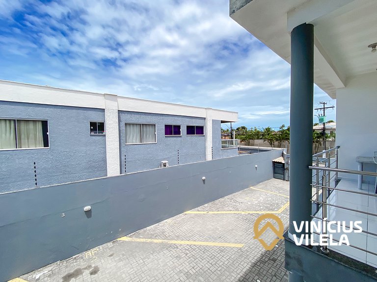 Apto no pavimento superior com 2 quartos (ambos com ar)com v