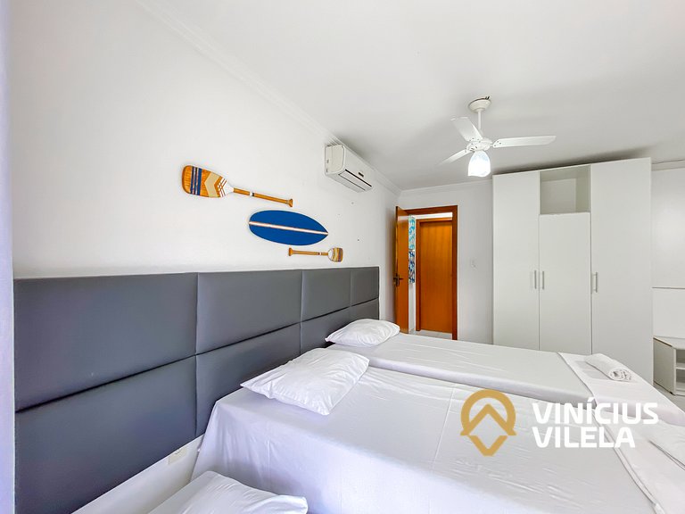 Casa com 3 suítes todas com ar condicionado, churrasqueira p