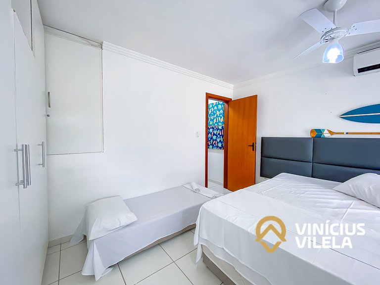 Casa com 3 suítes todas com ar condicionado, churrasqueira p