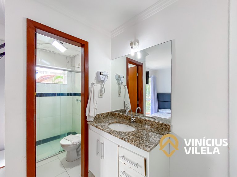 Casa com 3 suítes todas com ar condicionado, churrasqueira p