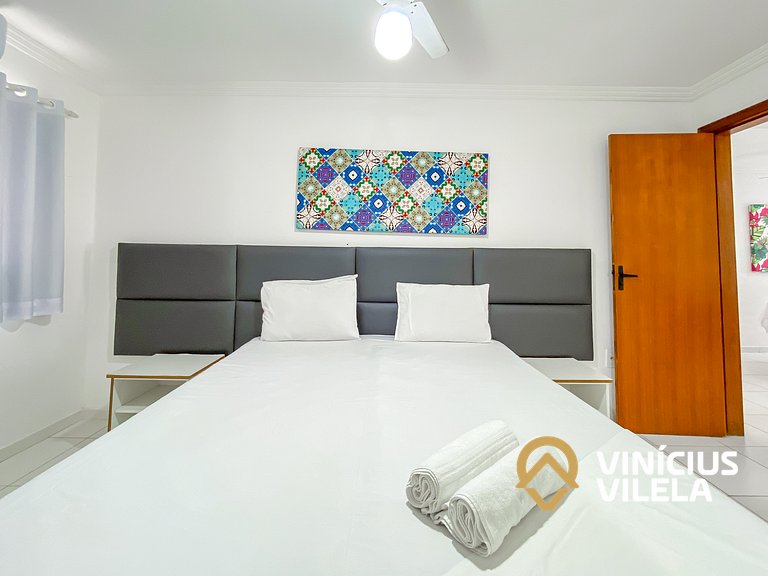 Casa com 3 suítes todas com ar condicionado, churrasqueira p