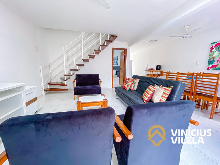 Casa com 3 suítes todas com ar condicionado, churrasqueira p