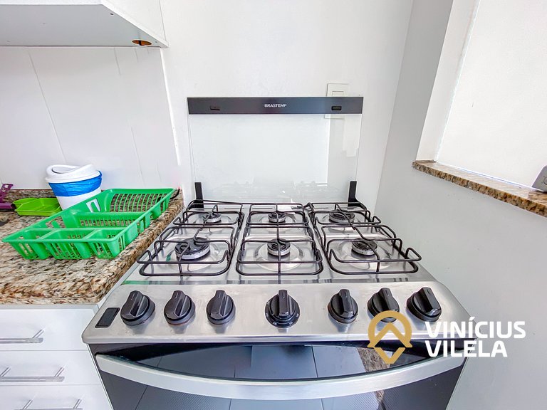 Casa com 3 suítes todas com ar condicionado, churrasqueira p