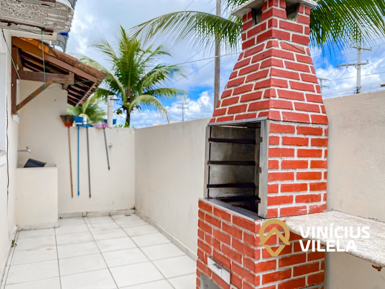 Casa com 3 suítes todas com ar condicionado, churrasqueira p