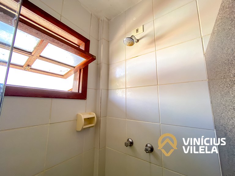 Casa com 3 suítes ambas com ar condicionado e TV, gourmet pr