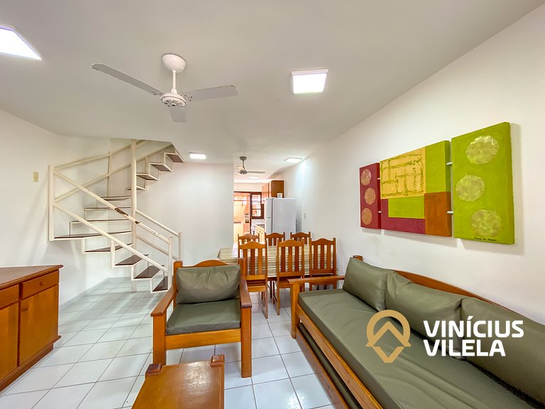 Casa com 3 suítes ambas com ar condicionado e TV, gourmet pr