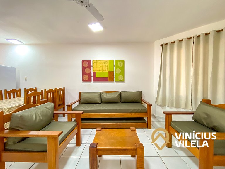 Casa com 3 suítes ambas com ar condicionado e TV, gourmet pr