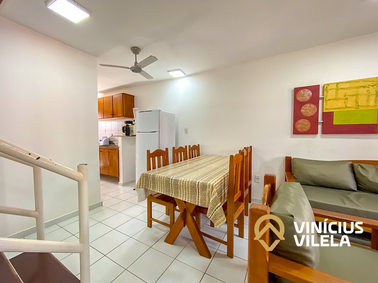 Casa com 3 suítes ambas com ar condicionado e TV, gourmet pr