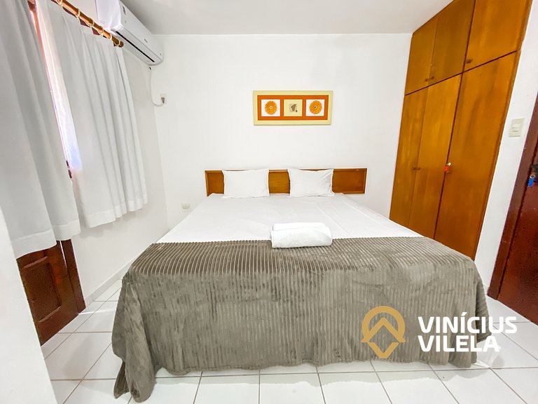Casa com 2 suítes ambas com ar condicionado e TV, e internet