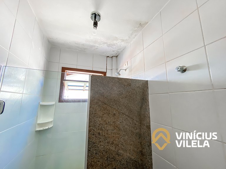 Casa com 2 suítes ambas com ar condicionado e TV, e internet