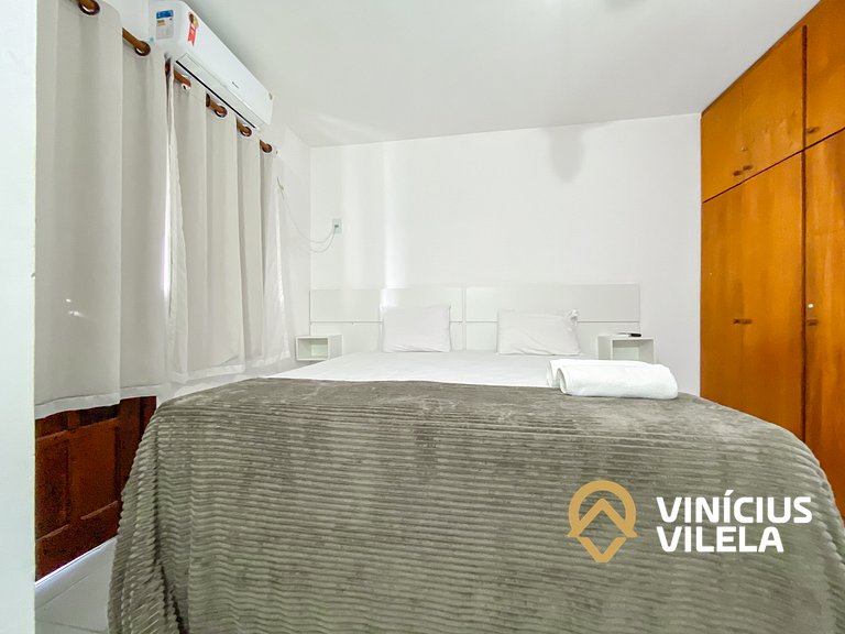 Casa com 2 suítes ambas com ar condicionado e TV, churraquei