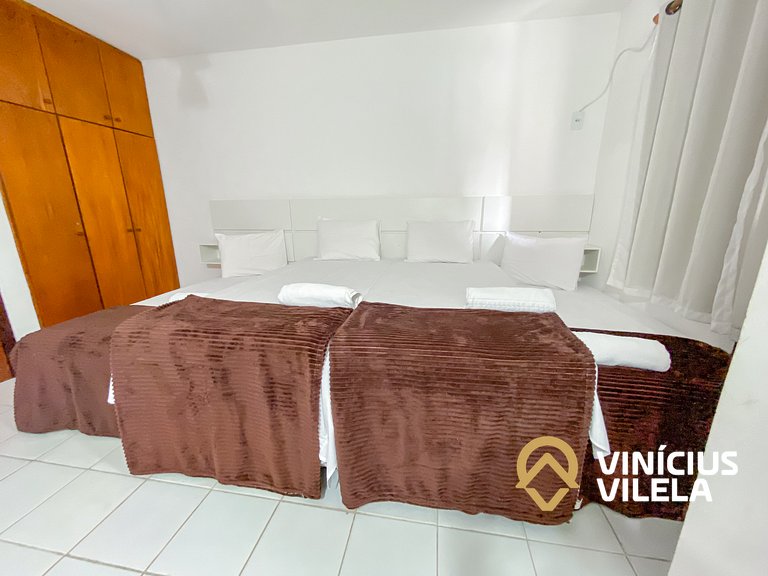 Casa com 2 suítes ambas com ar condicionado e TV, churraquei