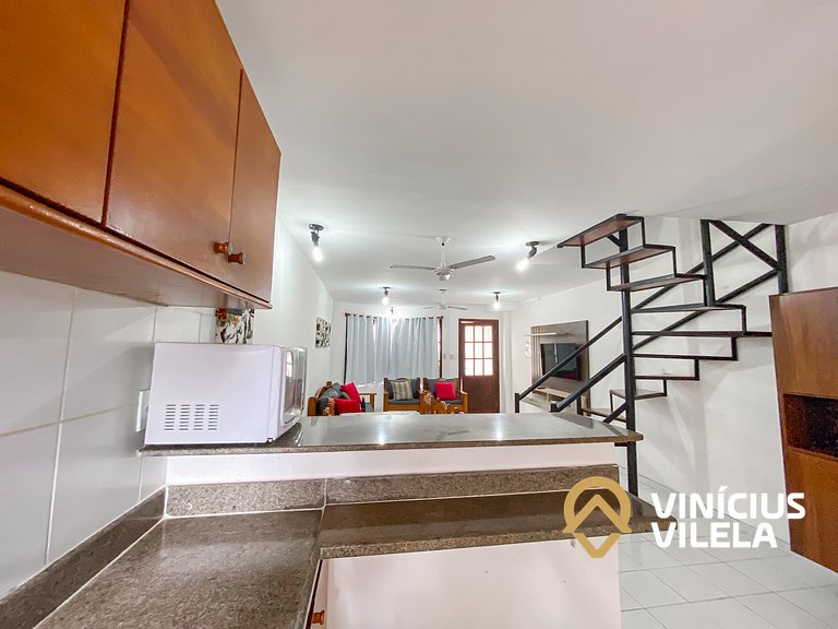 Casa com 2 suítes ambas com ar condicionado e TV, churraquei