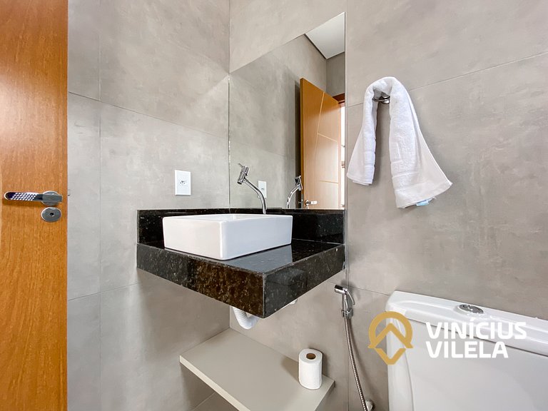 Casa 3 suítes, proximo a praia de Taperapuã.