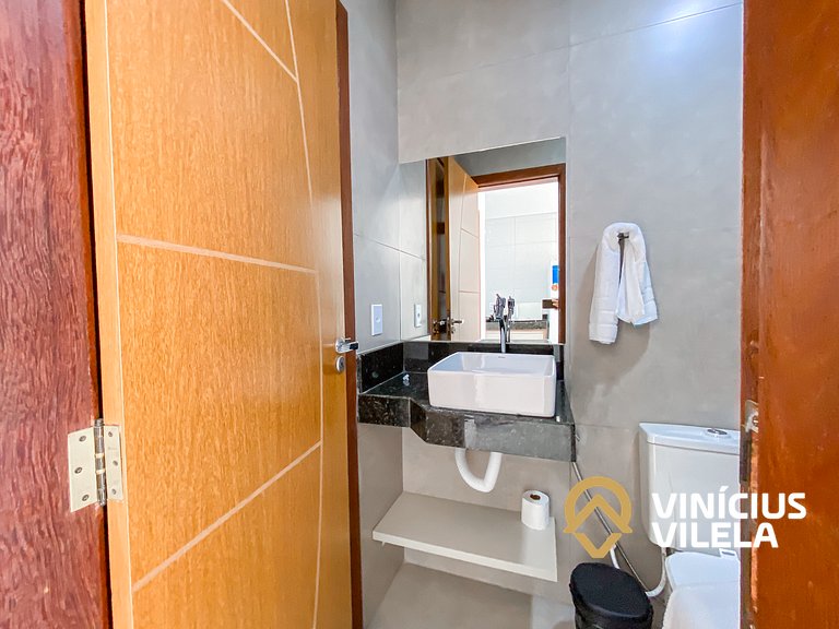 Casa 3 suítes, proximo a praia de Taperapuã.