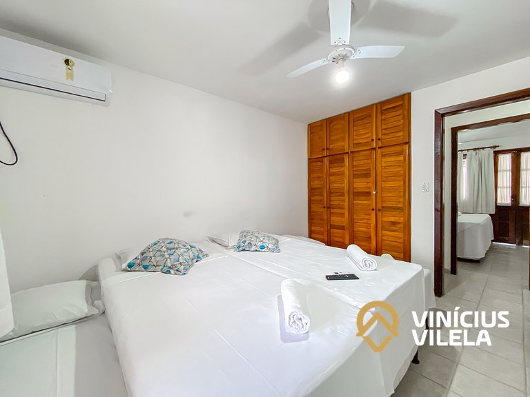 Casa com 2 suítes (ambas com ar split) e internet privativa