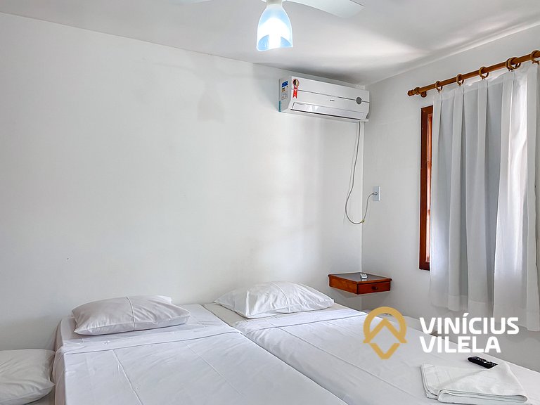 Casa com 2 suítes (ambas com ar split) e internet privativa