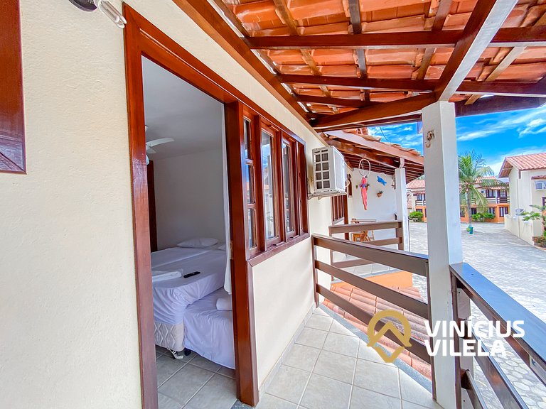 Casa com 2 suítes (ambas com ar split) e internet privativa